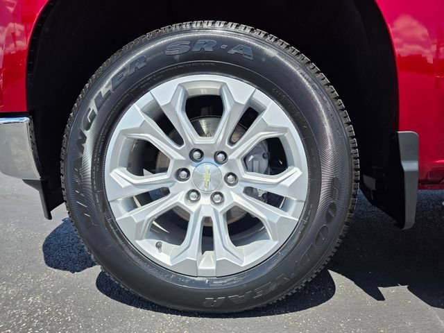 Used 2023 Chevrolet Silverado 1500 LTZ AWD/4WD image 9