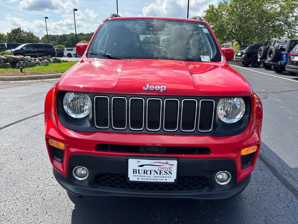 Used 2021 Jeep Renegade Latitude AWD/4WD image 12