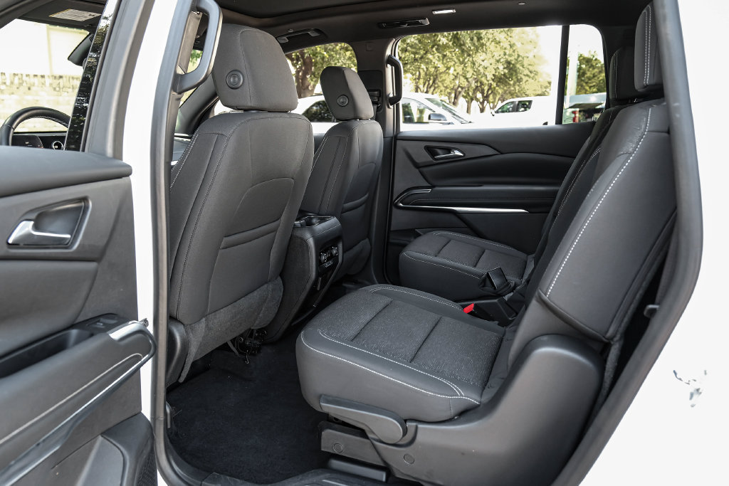 Used 2024 Chevrolet Traverse LT AWD/4WD image 54