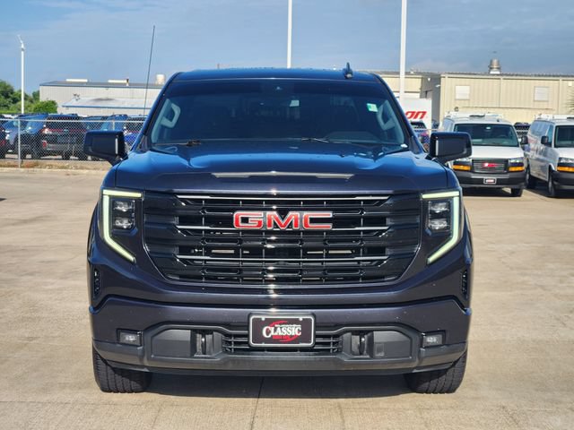 Used 2023 GMC Sierra 1500 Elevation RWD image 2