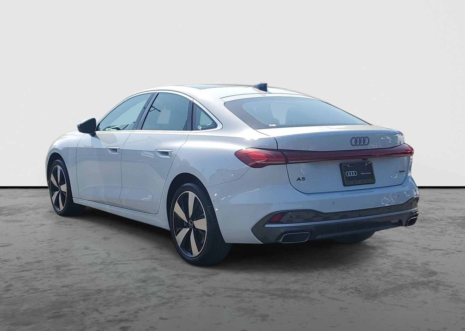 Used 2025 Audi A5 Premium Plus w/ Premium Plus AWD/4WD image 3