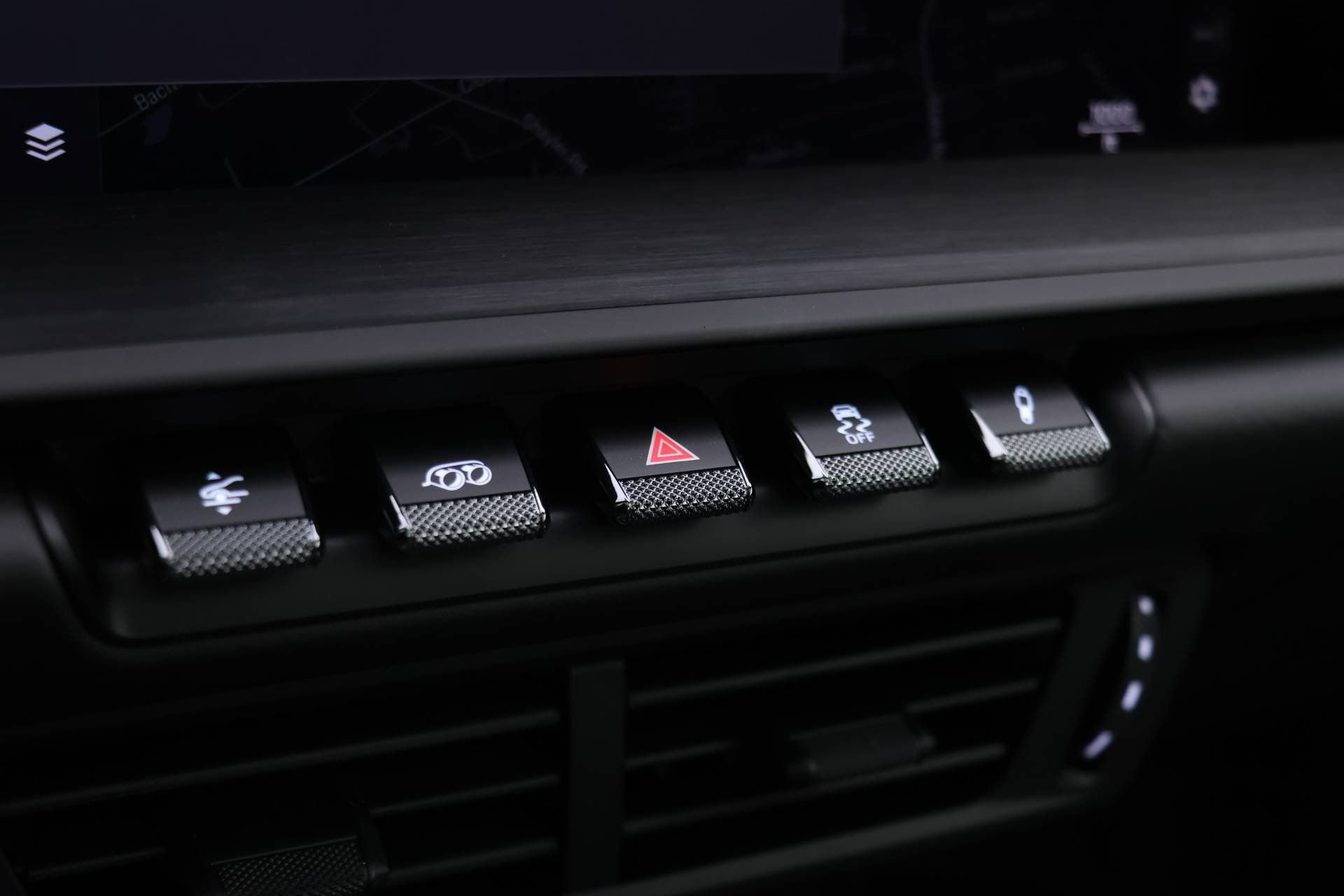 Certified 2025 Porsche 911 Carrera 4 GTS image 17