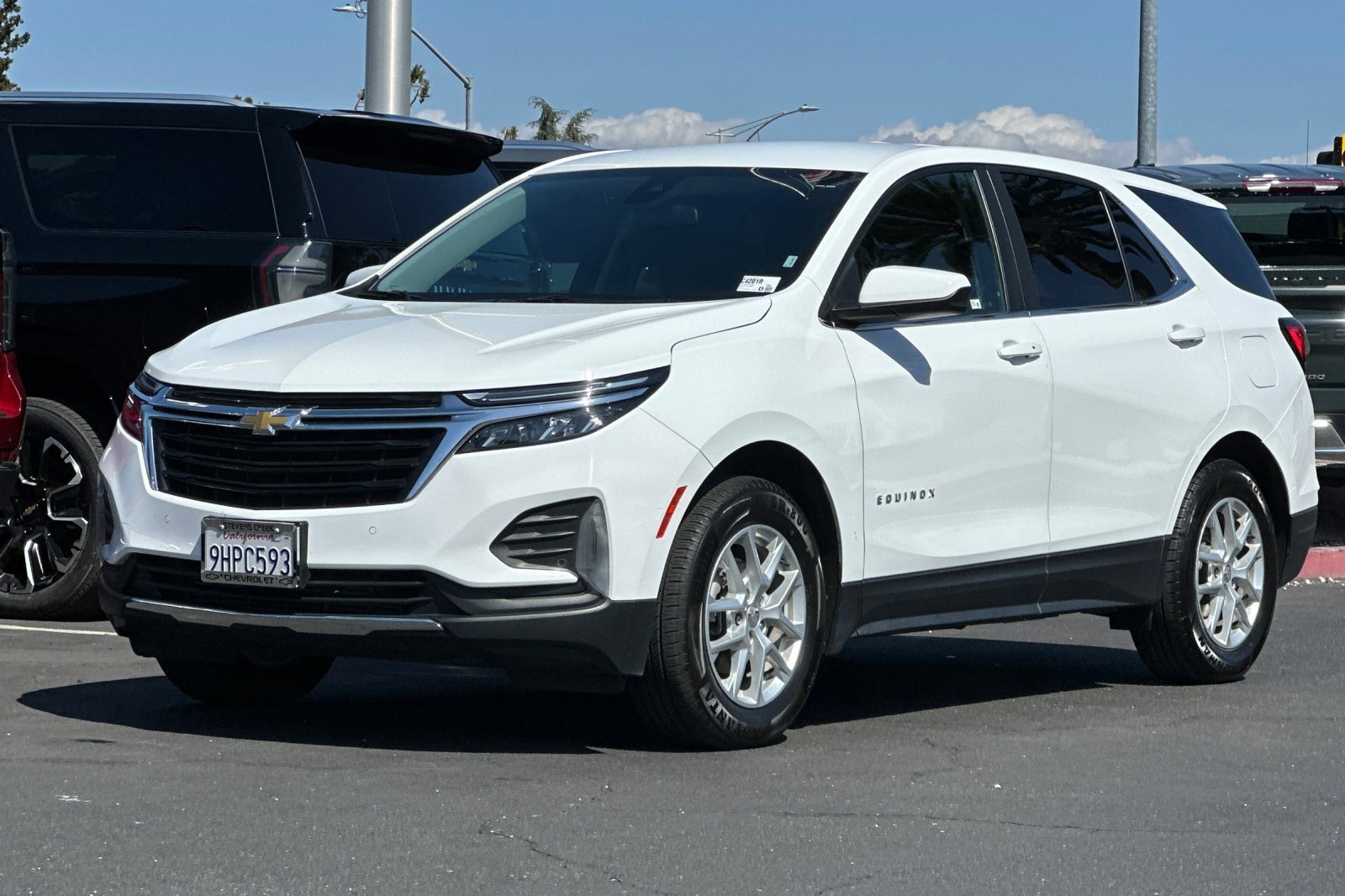 Used 2024 Chevrolet Equinox LT image 9
