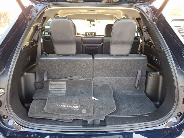 Used 2024 Mitsubishi Outlander SE image 30