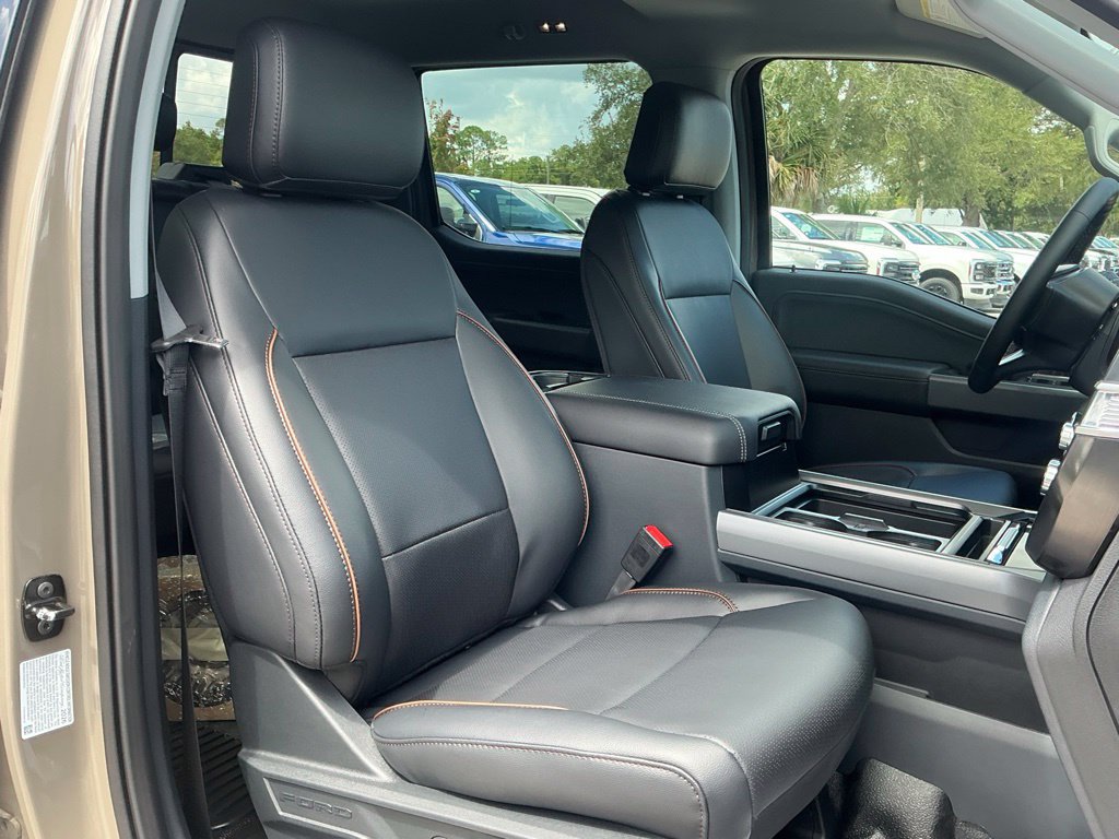 New 2027 Ford F250 Lariat w/ Lariat Premium Package AWD/4WD image 20