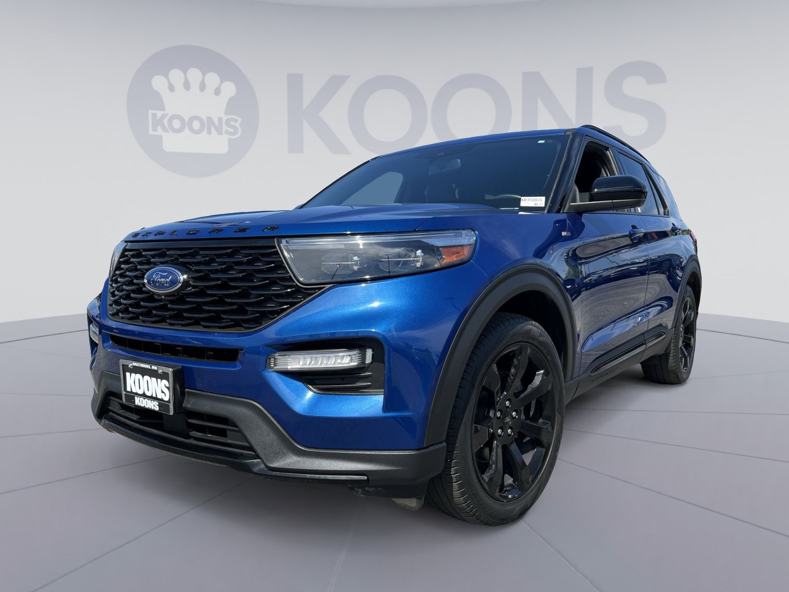 Used 2023 Ford Explorer ST-Line w/ Class IV Trailer Tow Package RWD image 1