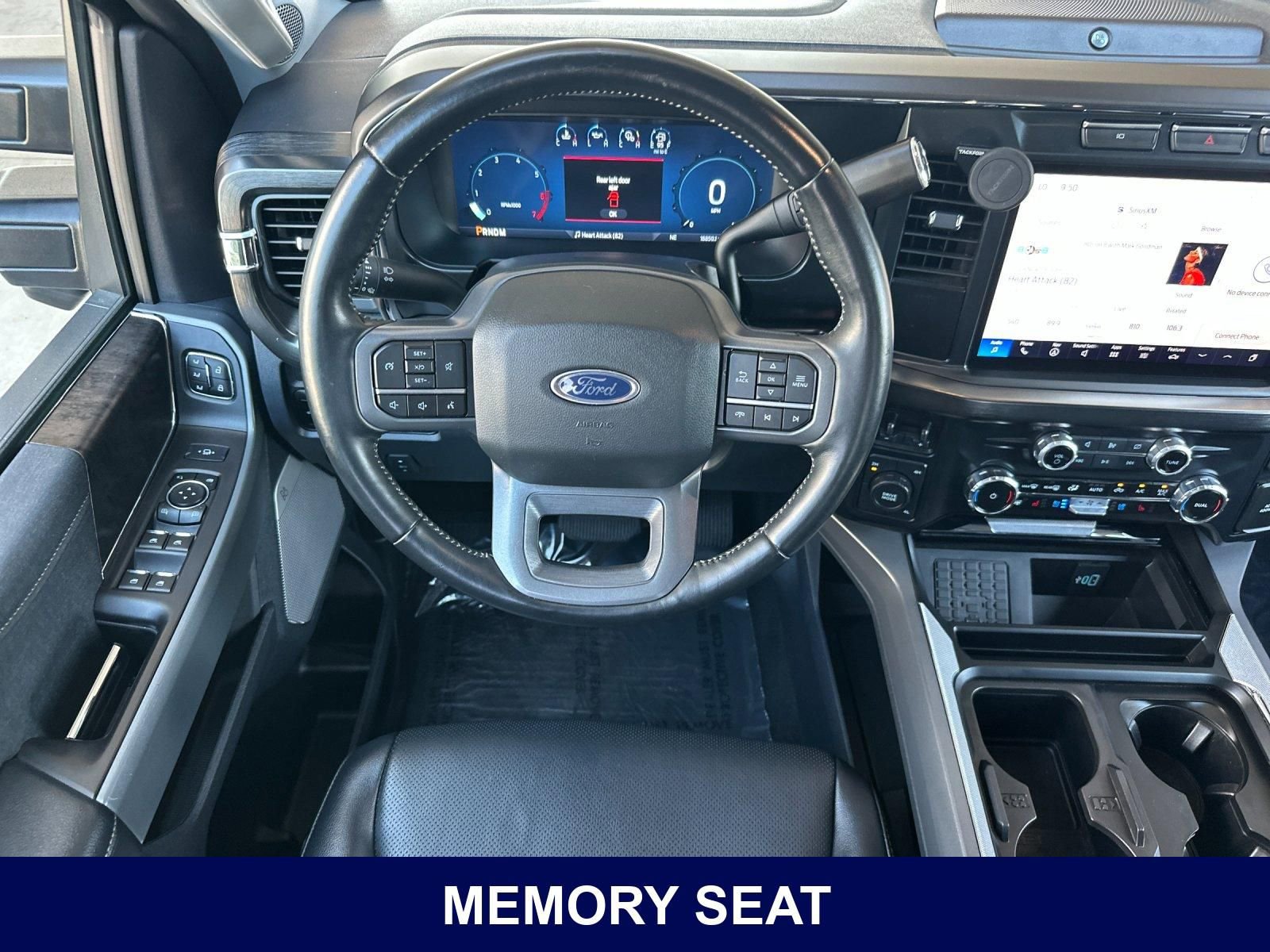 Used 2024 Ford F250 Lariat w/ Sport Appearance Package AWD/4WD image 17