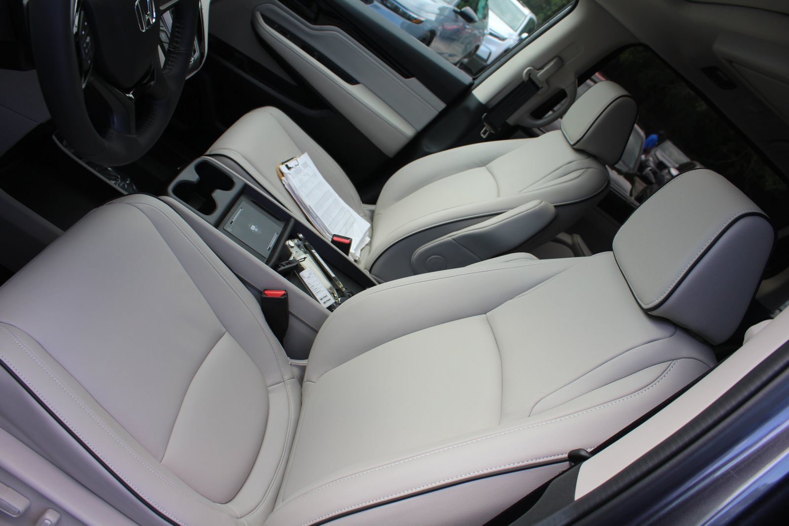 New 2027 Honda Odyssey Touring image 5