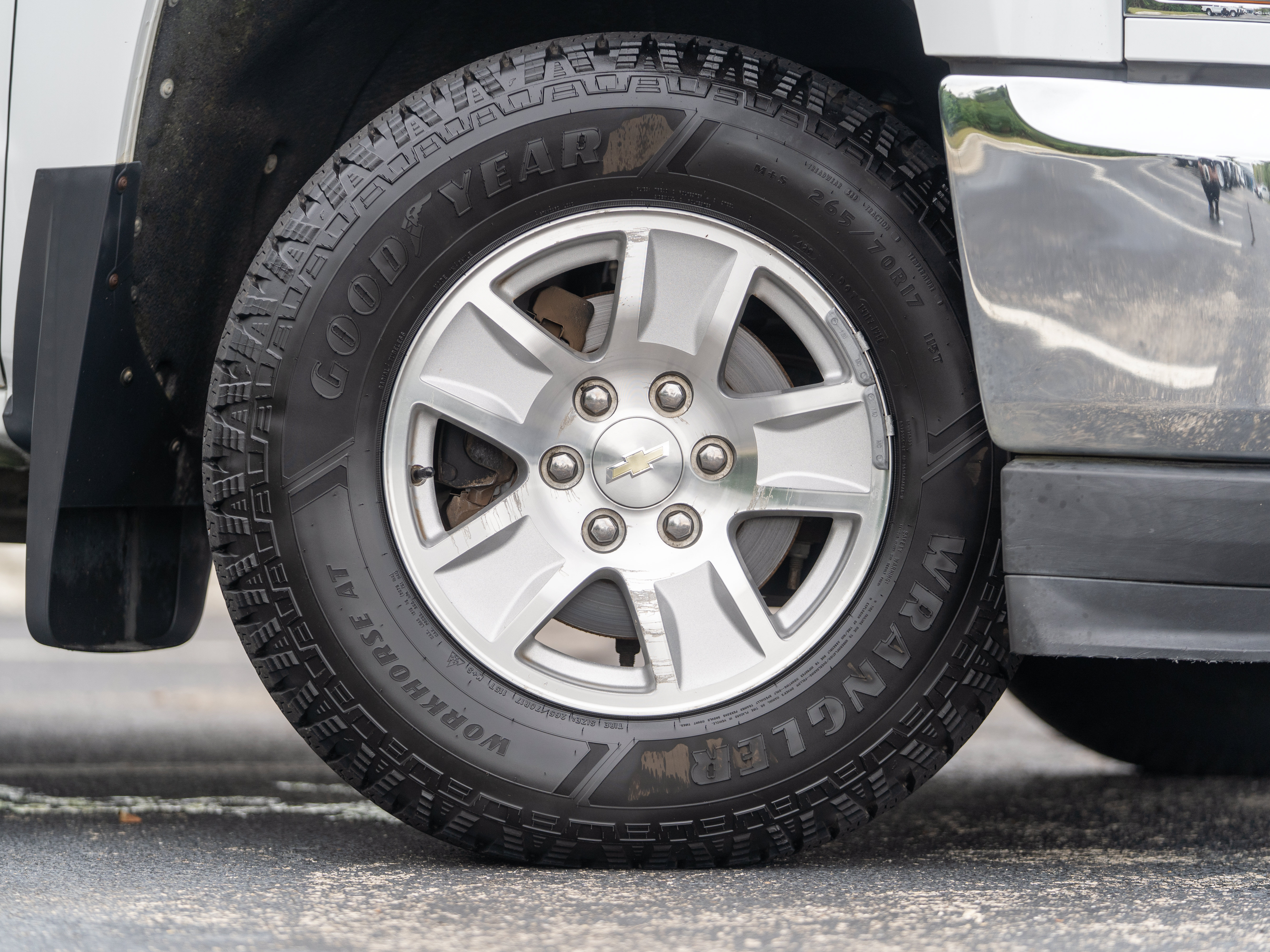 Used 2017 Chevrolet Silverado 1500 LT w/ All Star Edition RWD image 38