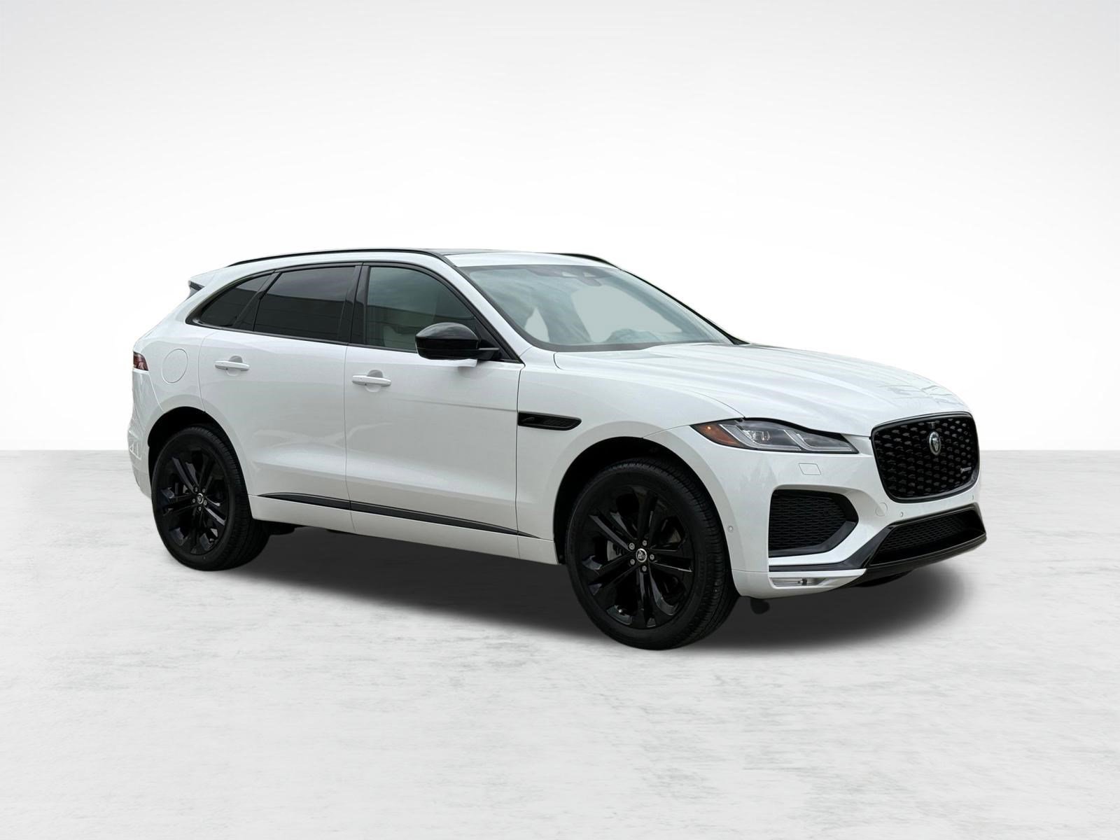 Used 2025 Jaguar F-PACE R-Dynamic S AWD/4WD image 7