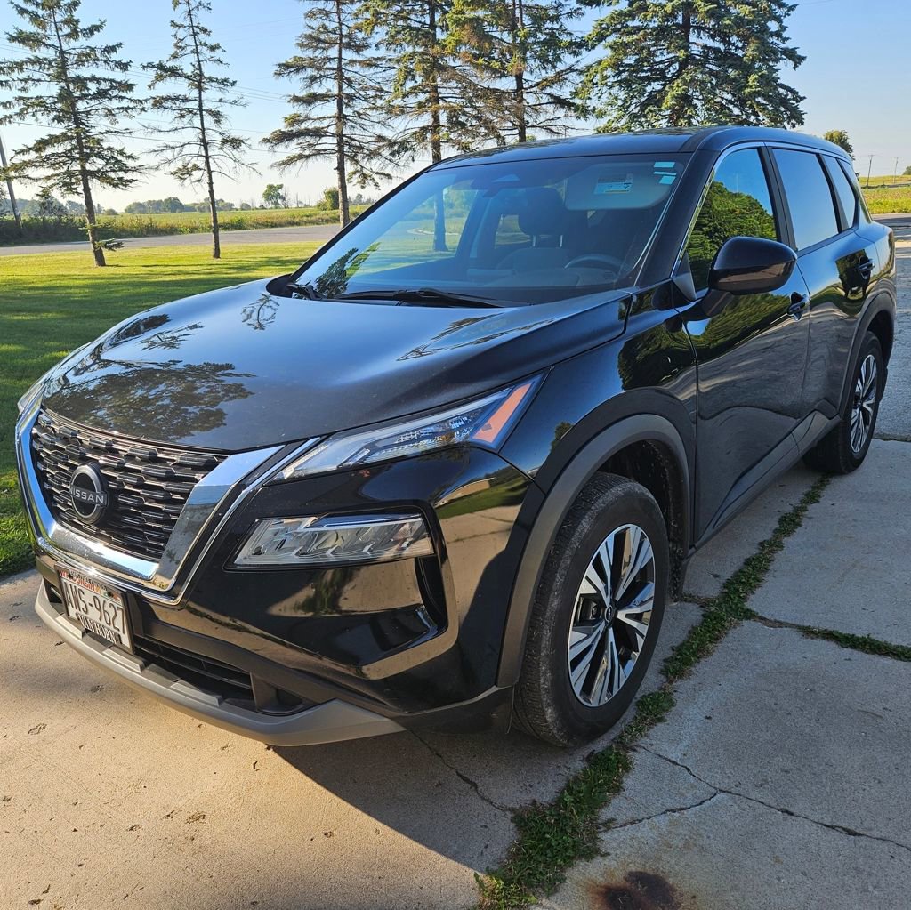 Used 2023 Nissan Rogue SV