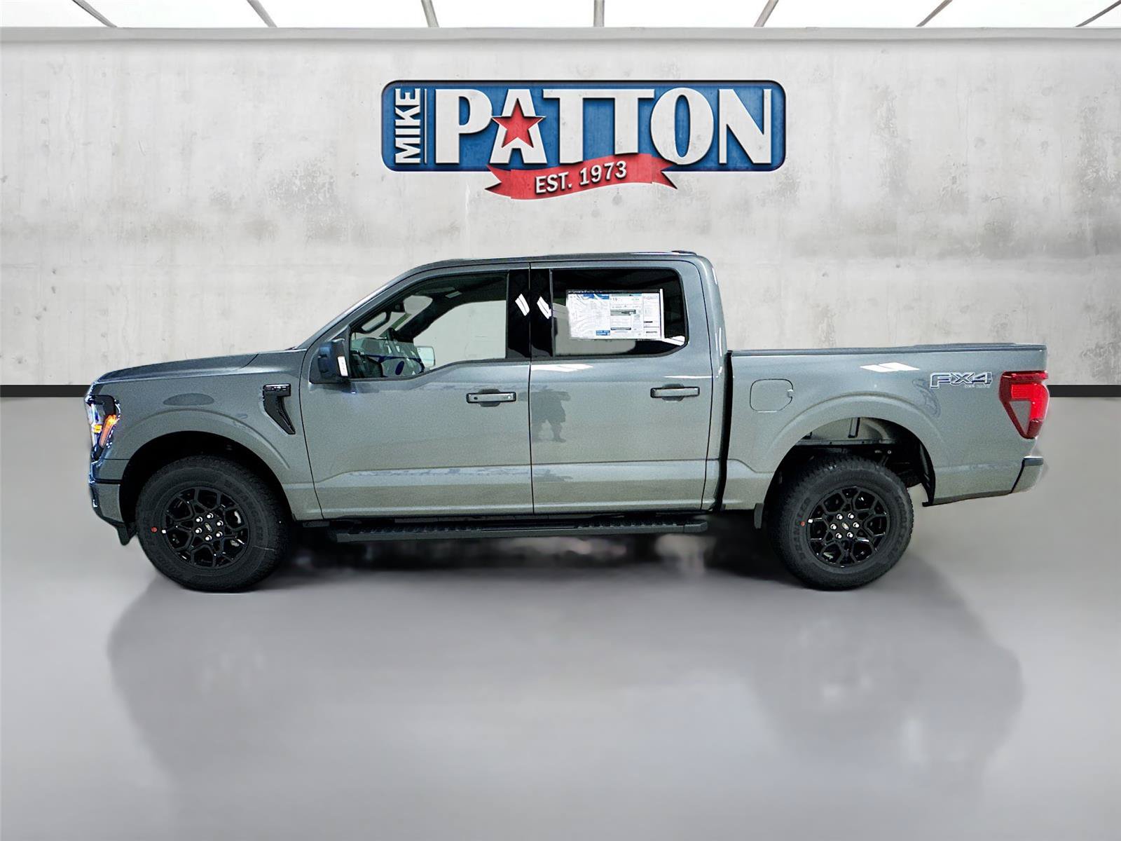 New 2026 Ford F150 XLT w/ Equipment Group 302A MID AWD/4WD image 4