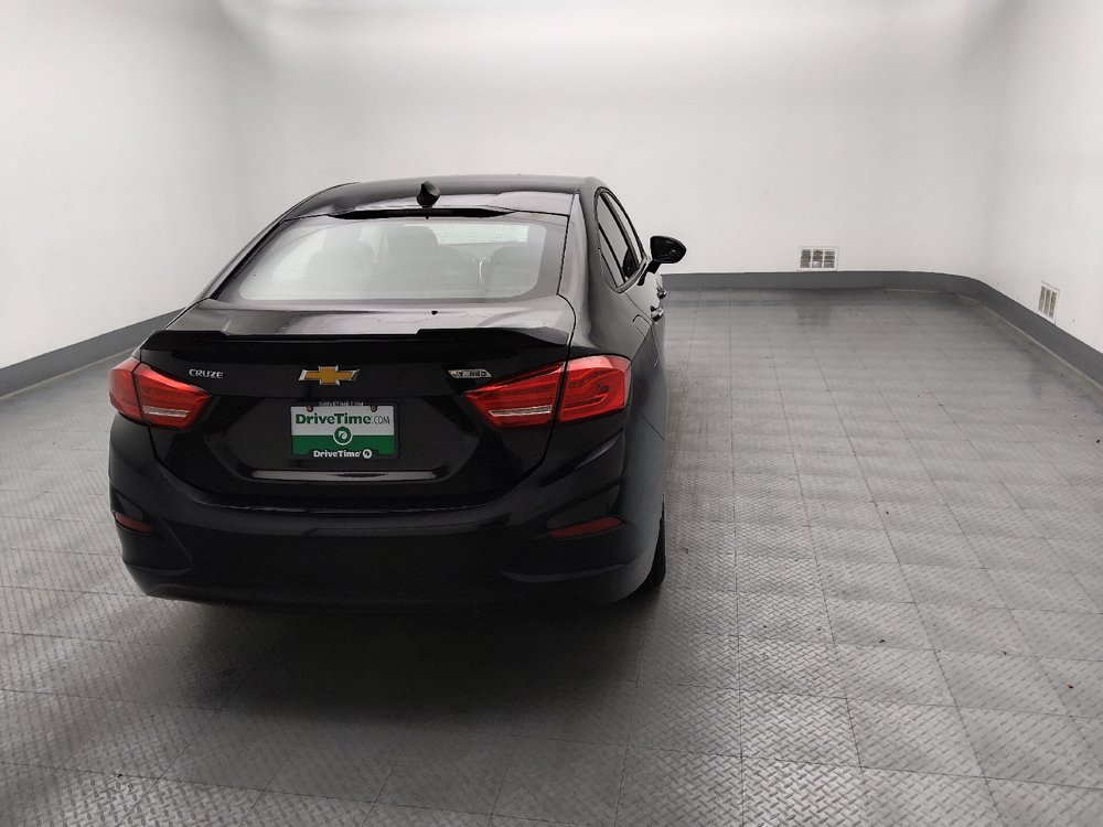 Used 2019 Chevrolet Cruze LS w/ LS Convenience Package FWD image 7