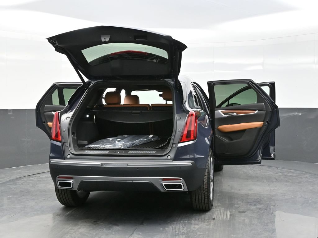 New 2025 Cadillac XT5 Premium Luxury w/ LPO, Floor Liner Package image 38