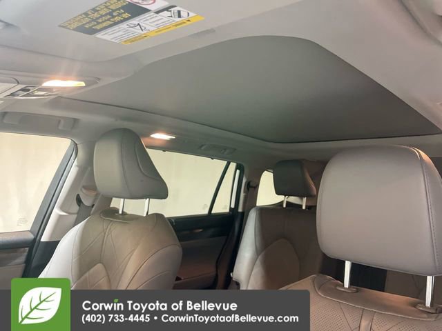 Used 2022 Toyota Highlander Platinum image 24