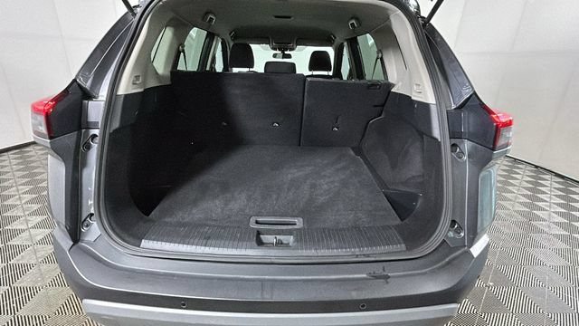 Used 2022 Nissan Rogue S AWD/4WD image 28