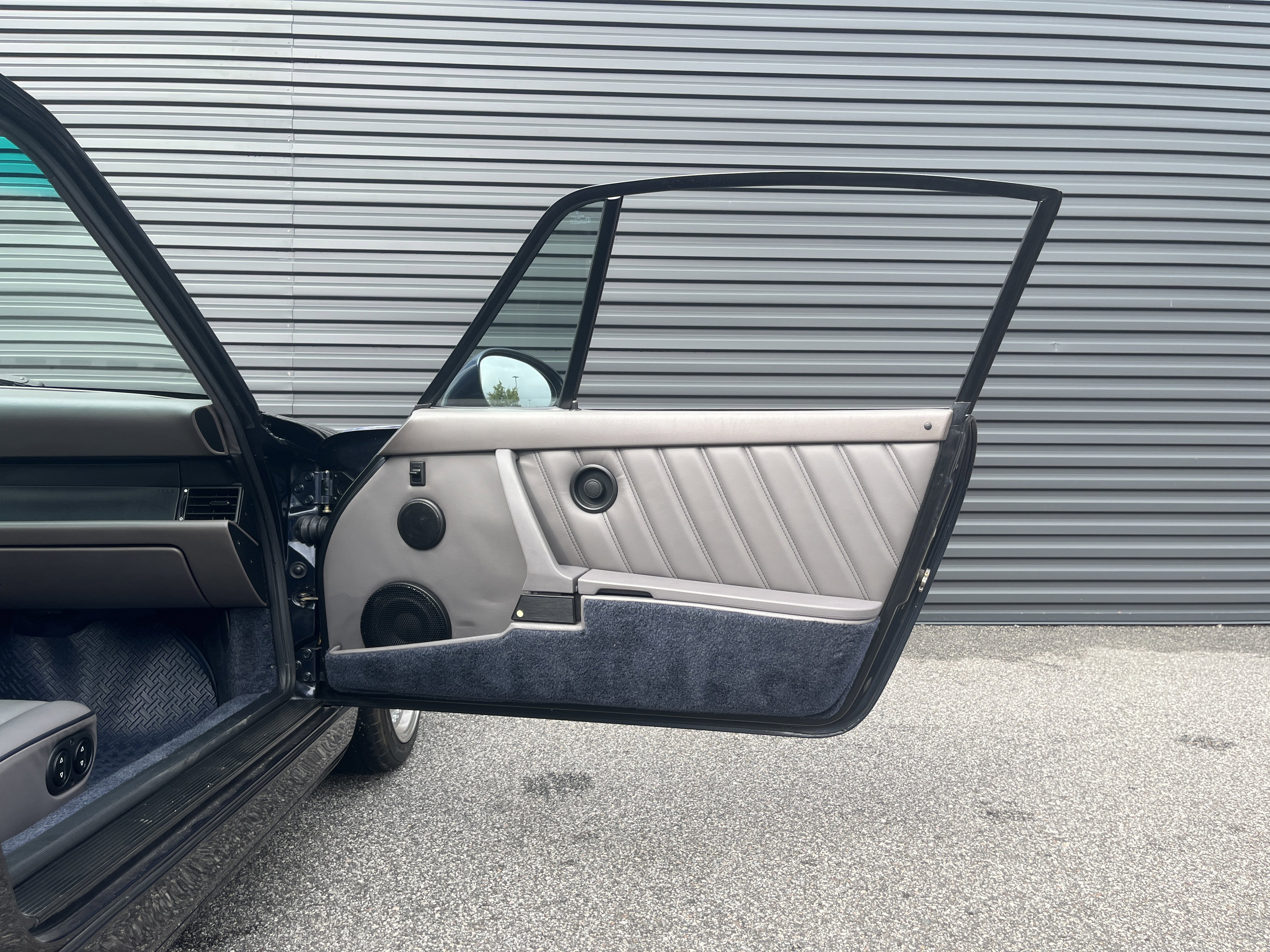 Used 1992 Porsche 911 Carrera image 27