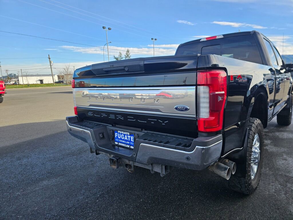 Used 2017 Ford F350 Platinum w/ FX4 4x4 Off Road Package image 7