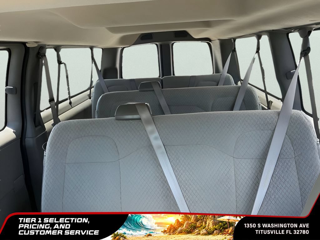 Used 2025 Chevrolet Express 3500 LT w/ LT Preferred Equipment Group RWD image 34