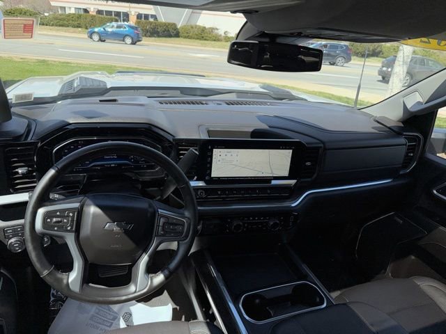 Used 2024 Chevrolet Silverado 2500 LTZ w/ LTZ Plus Package image 12