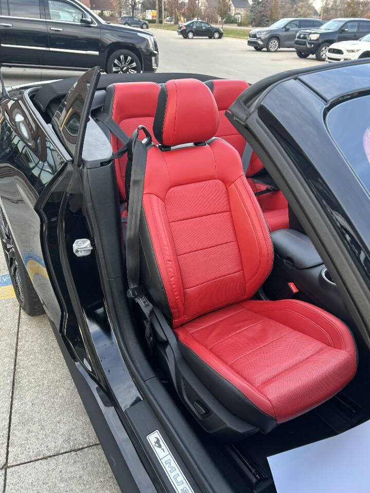 Used 2023 Ford Mustang GT Premium w/ GT Performance Package image 38