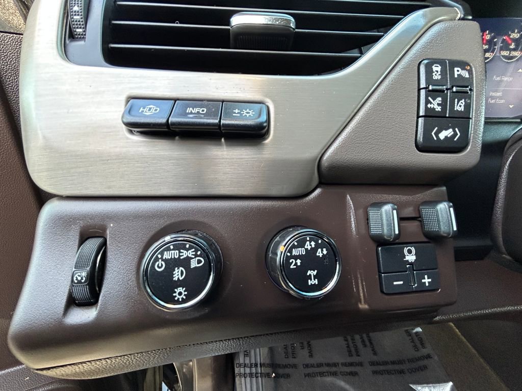 Used 2015 GMC Yukon Denali w/ Premium Package image 22