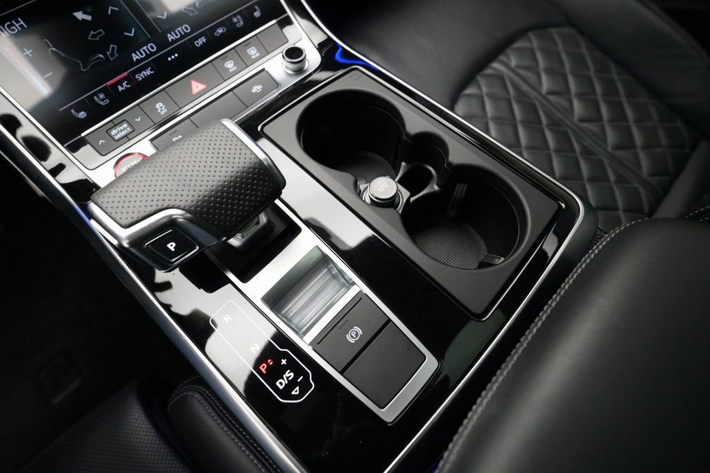 Used 2021 Audi SQ8 Premium Plus w/ Luxury Package image 17