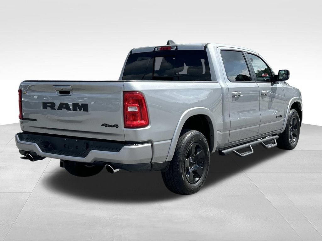 Used 2025 RAM 1500 Big Horn AWD/4WD image 3