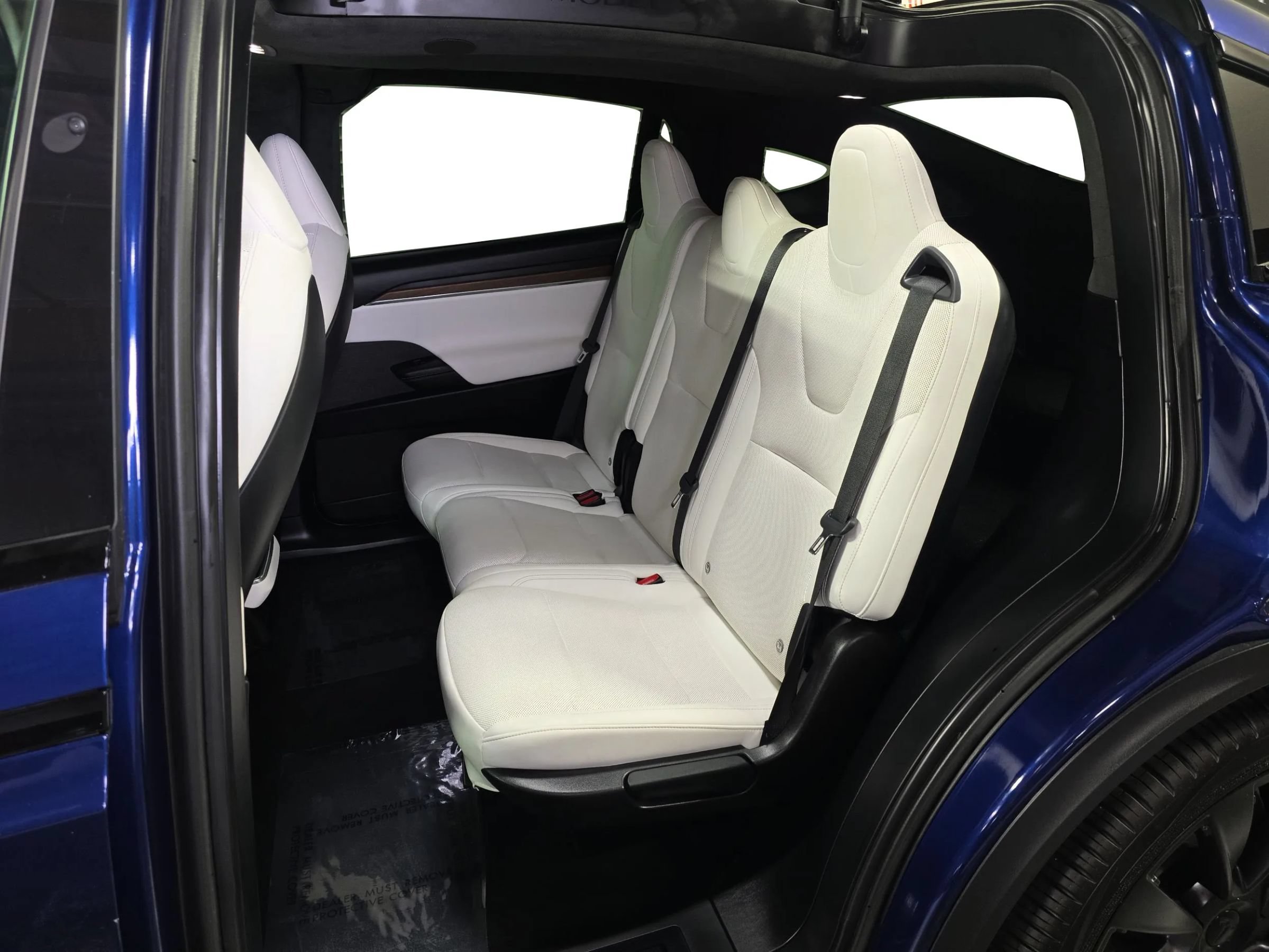Used 2023 Tesla Model X AWD/4WD image 10