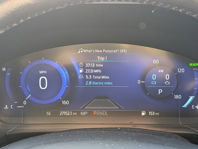 Used 2020 Ford Escape Titanium image 22