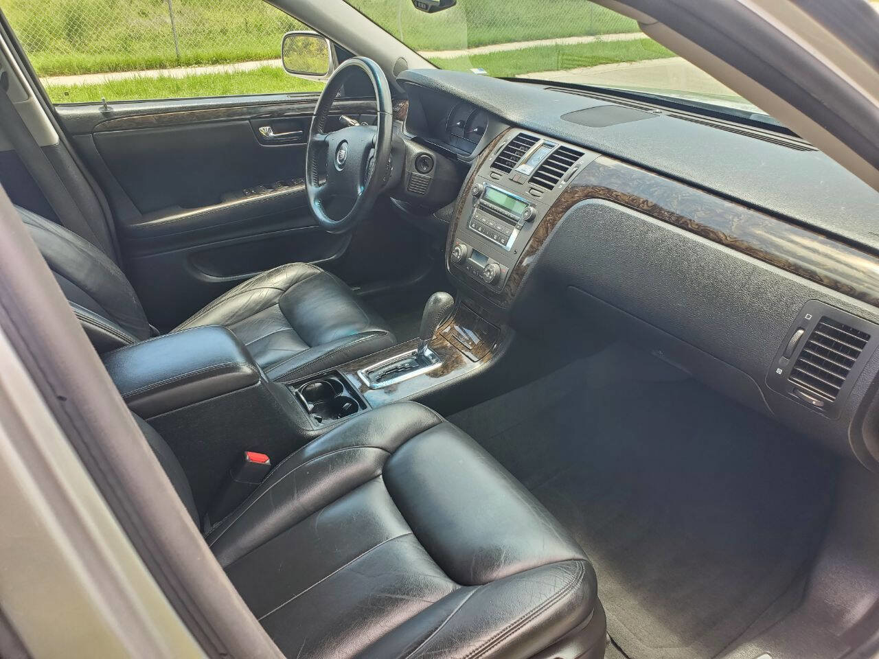 Used 2008 Cadillac DTS Luxury I image 13