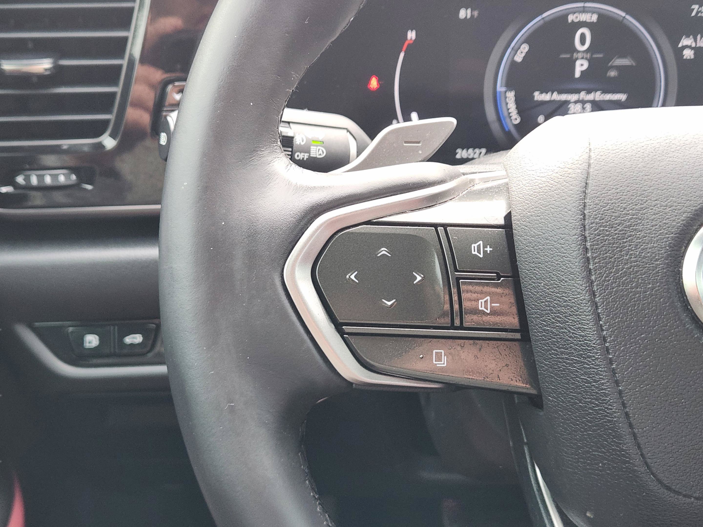 Used 2024 Lexus NX 350h AWD image 8