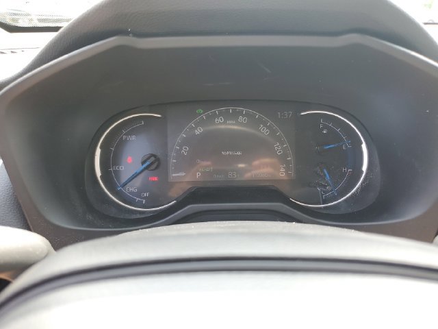 Used 2024 Toyota RAV4 LE AWD/4WD image 19
