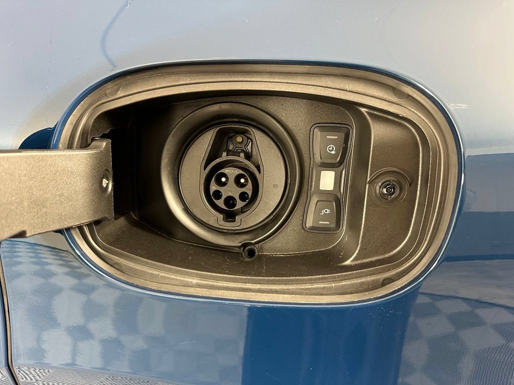 Certified 2026 Porsche Cayenne E-Hybrid AWD/4WD image 44