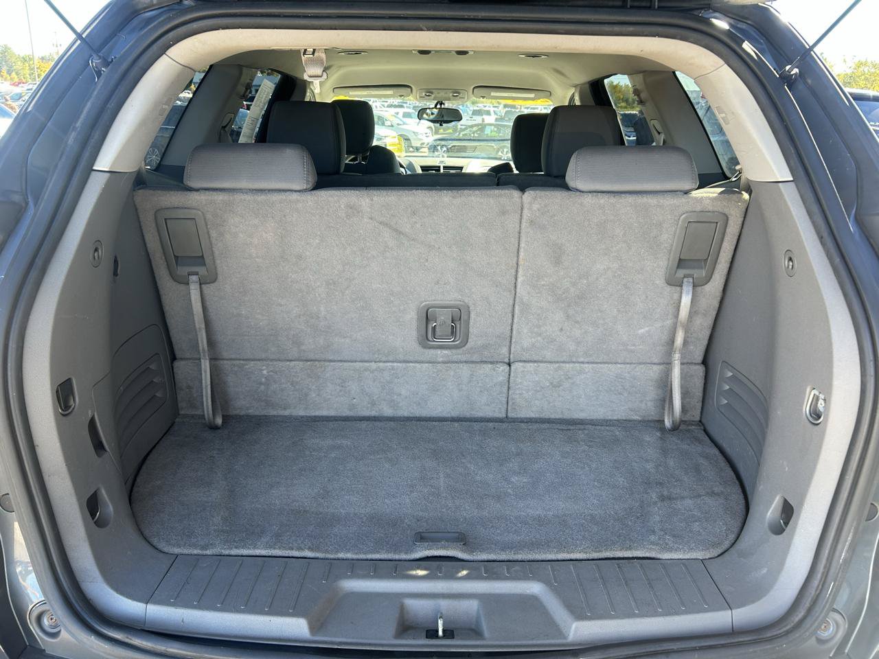Used 2011 Chevrolet Traverse LS AWD/4WD image 18