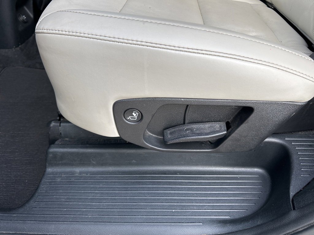 Used 2020 Kia Telluride S image 12