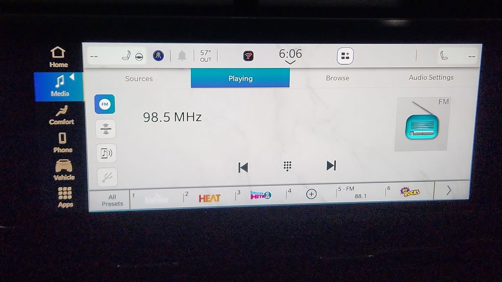 New 2026 Jeep Gladiator Mojave w/ Steel Bumper Group image 20