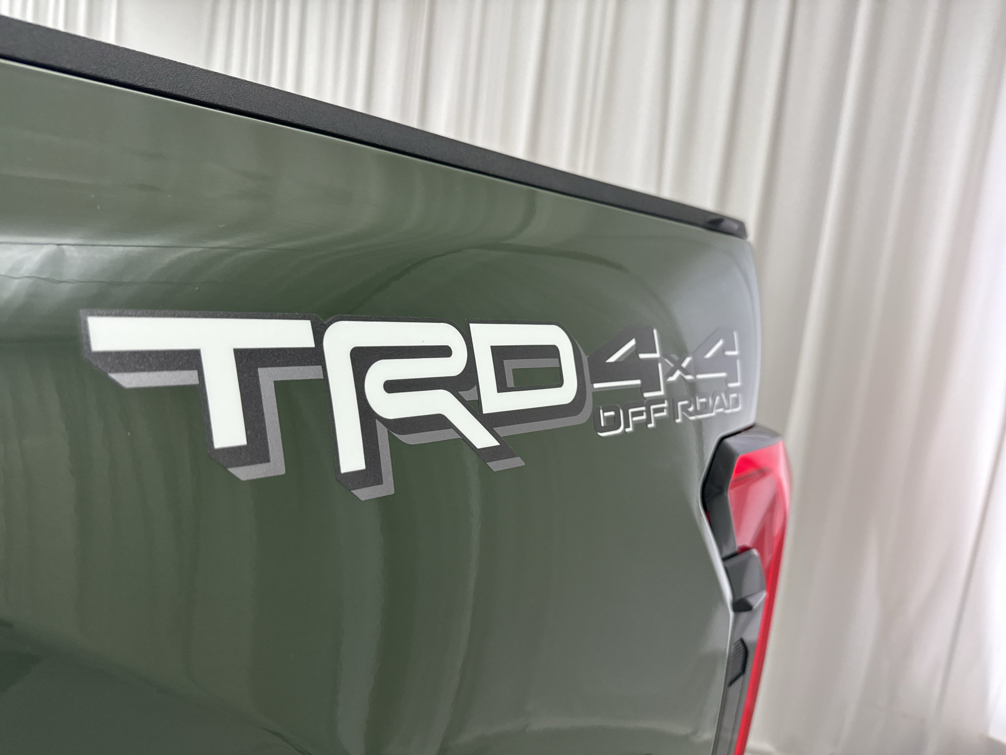 Used 2022 Toyota Tundra SR5 w/ TRD Off-Road Premium Package AWD/4WD image 48