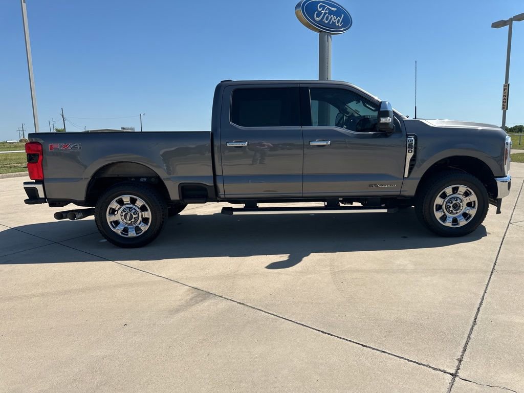 Used 2025 Ford F250 Lariat w/ Chrome Package AWD/4WD image 6