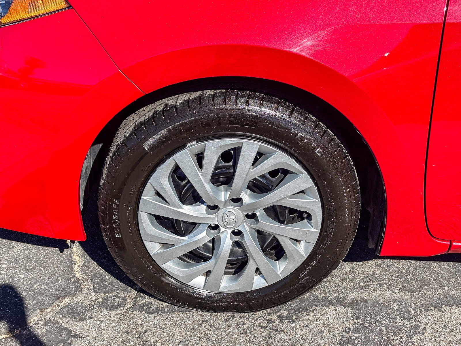 Certified 2019 Toyota Corolla LE w/ Carpet Mat Package (TMS) FWD image 11