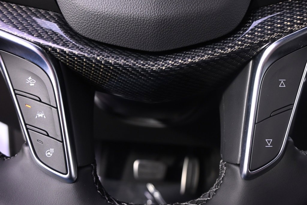 New 2025 Cadillac XT5 Sportv w/ LPO, Red Accent Package image 36