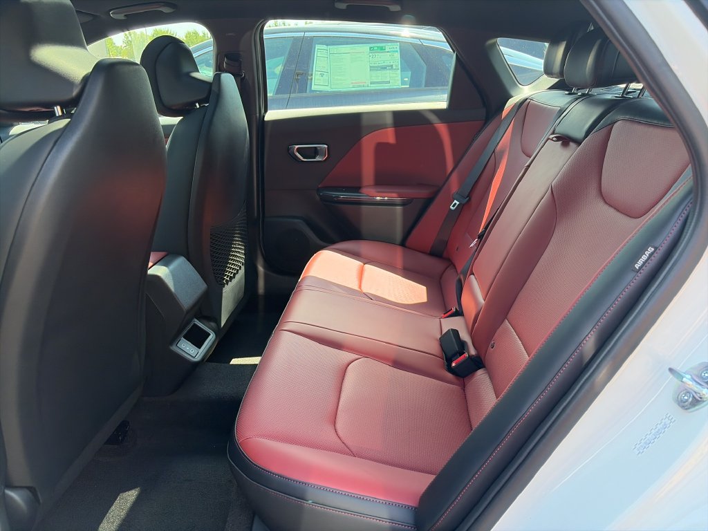 New 2026 Kia K4 GT-Line w/ GT-Line Premium Package FWD image 27