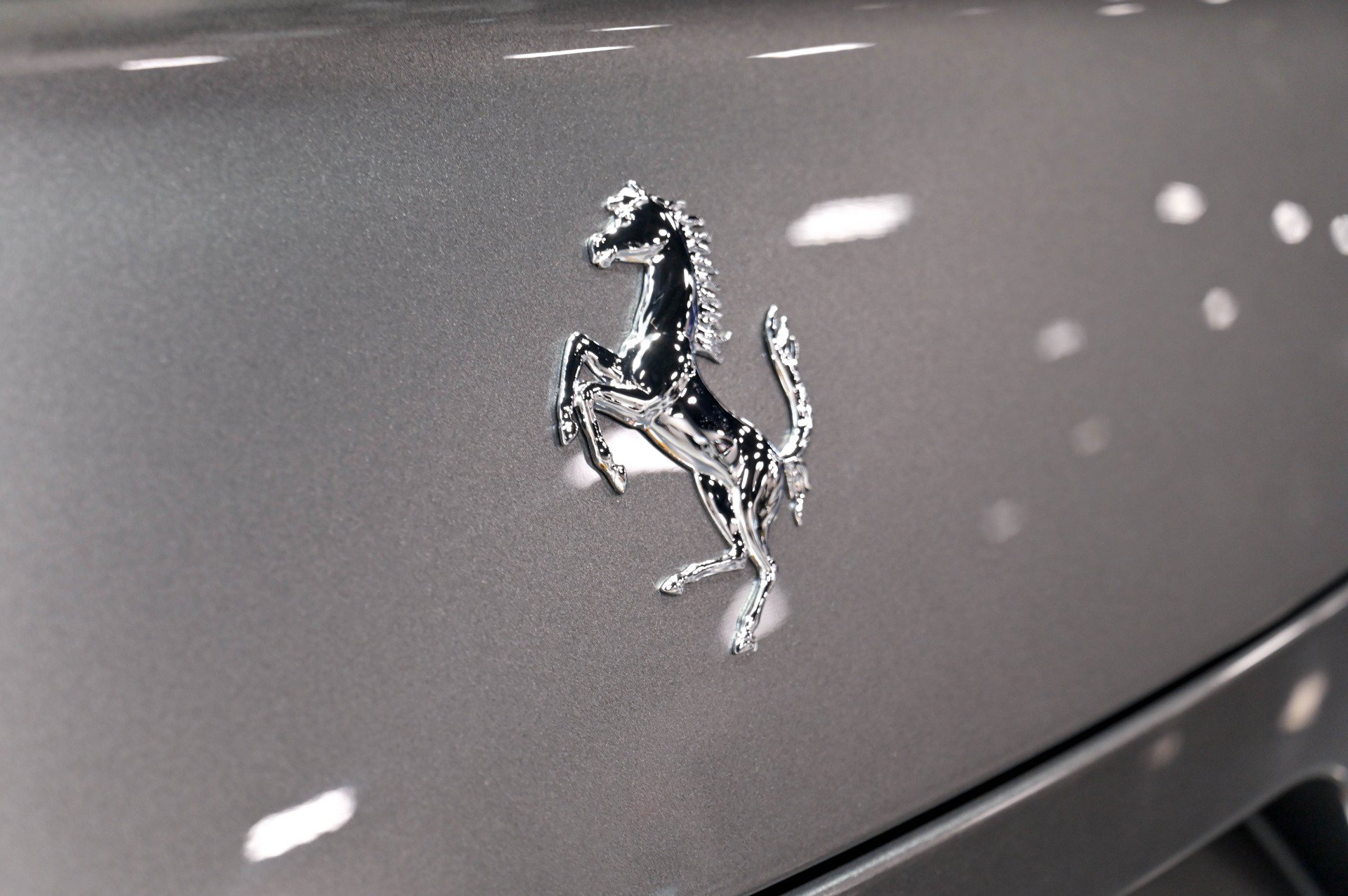 Used 2017 Ferrari GTC4Lusso AWD/4WD image 82