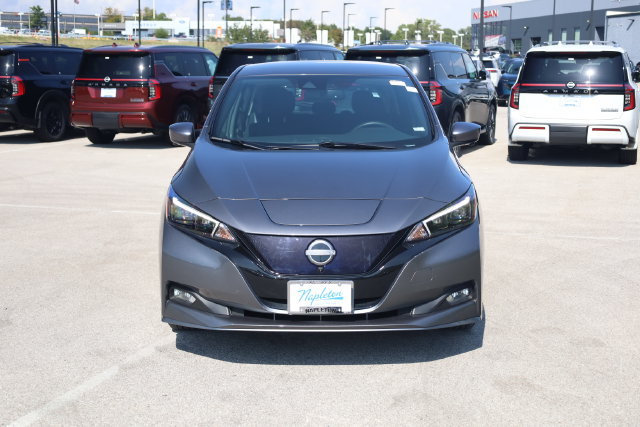 Used 2025 Nissan Leaf SV Plus FWD image 3