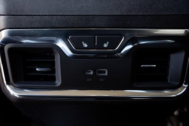 New 2026 Chevrolet Silverado 1500 LTZ w/ Technology Package AWD/4WD image 39