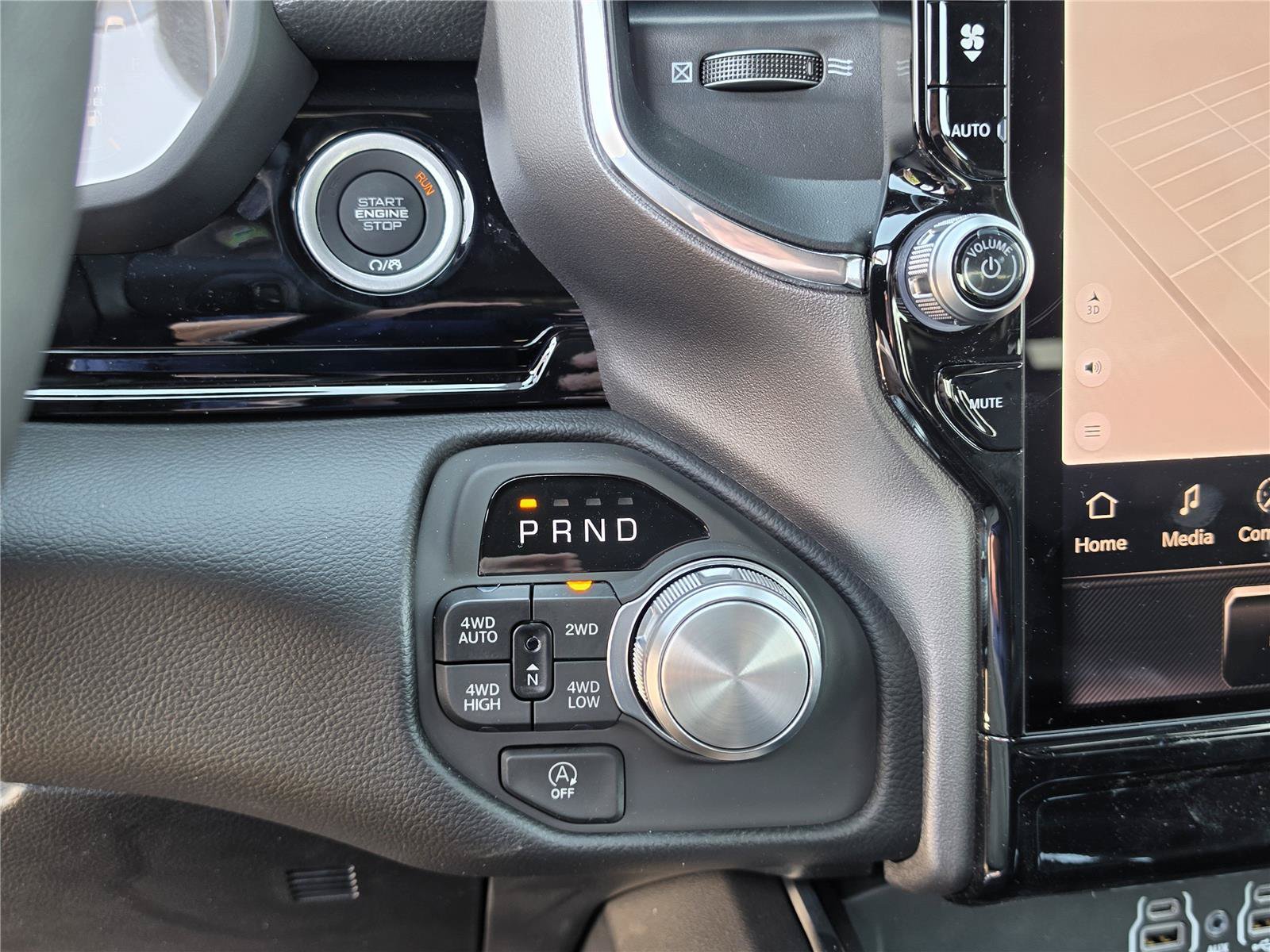 New 2026 RAM 1500 Laramie w/ Night Edition AWD/4WD image 27