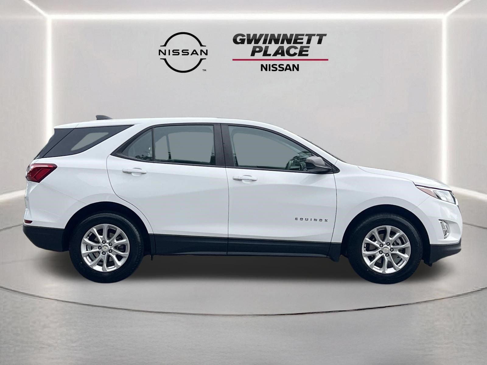 Used 2020 Chevrolet Equinox LS FWD image 25