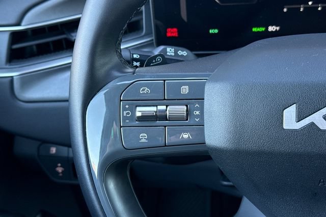 Certified 2024 Kia EV9 Light Long Range RWD image 32