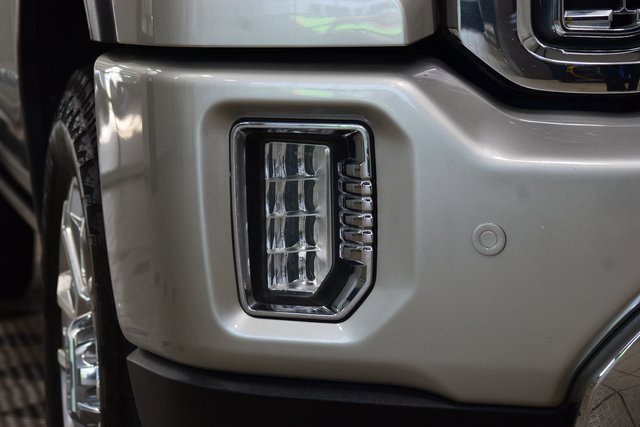 Used 2023 GMC Sierra 2500 Denali w/ Denali Ultimate Package image 14