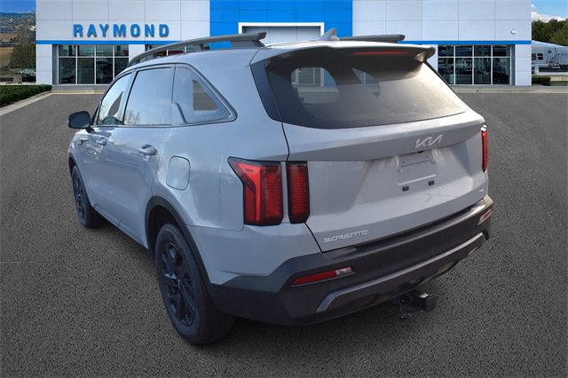 Certified 2023 Kia Sorento S w/ Panoramic Sunroof Package image 5